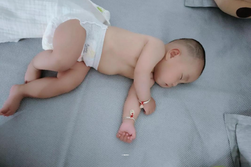 襄垣没满月的宝宝